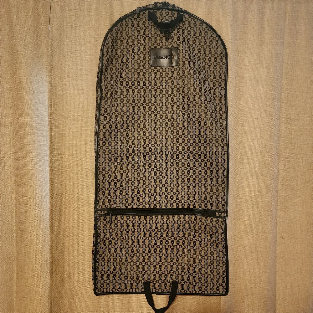 Bueno monogram garment
